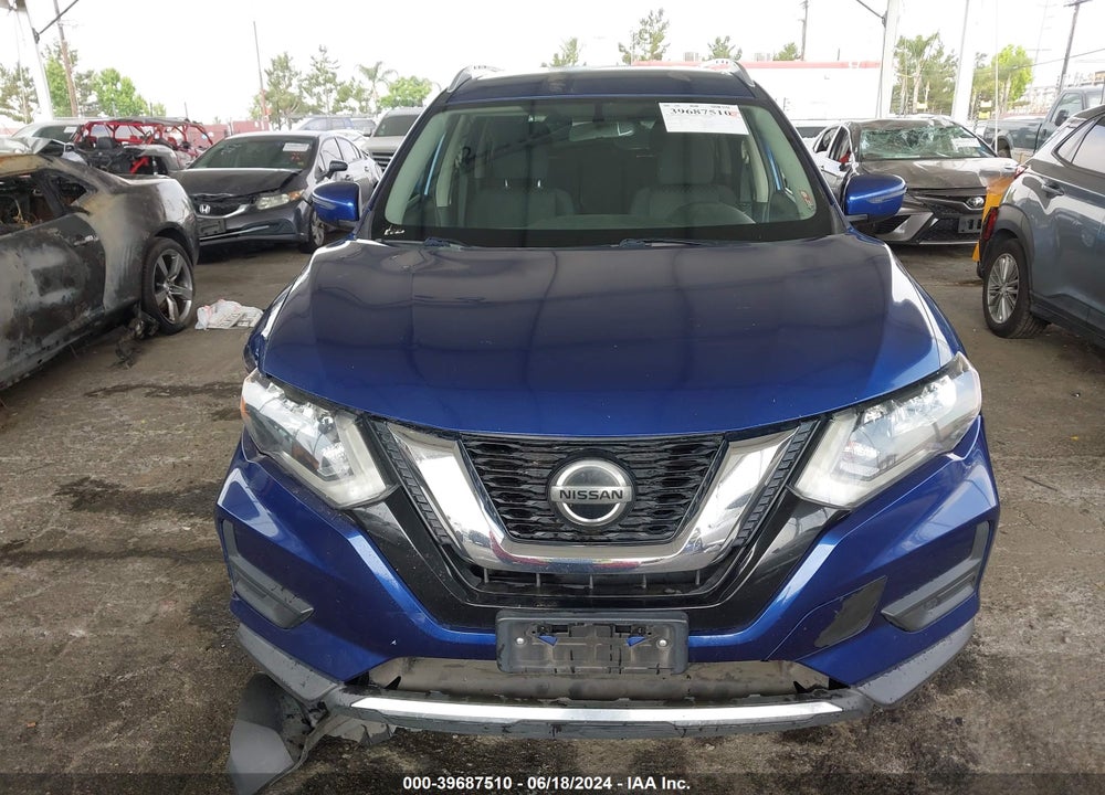 2018 NISSAN ROGUE SV VIN: KNMAT2MT6JP509496