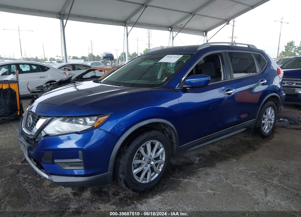 2018 NISSAN ROGUE SV VIN: KNMAT2MT6JP509496