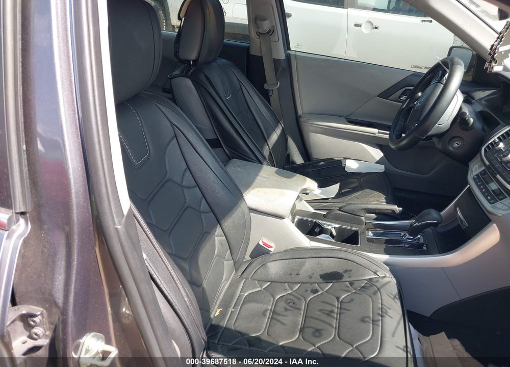 2015 HONDA ACCORD LX VIN: 1HGCR2F3XFA016890