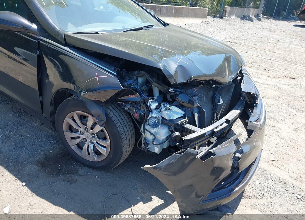 2012 HYUNDAI SONATA GLS VIN: 5NPEB4AC2CH342475