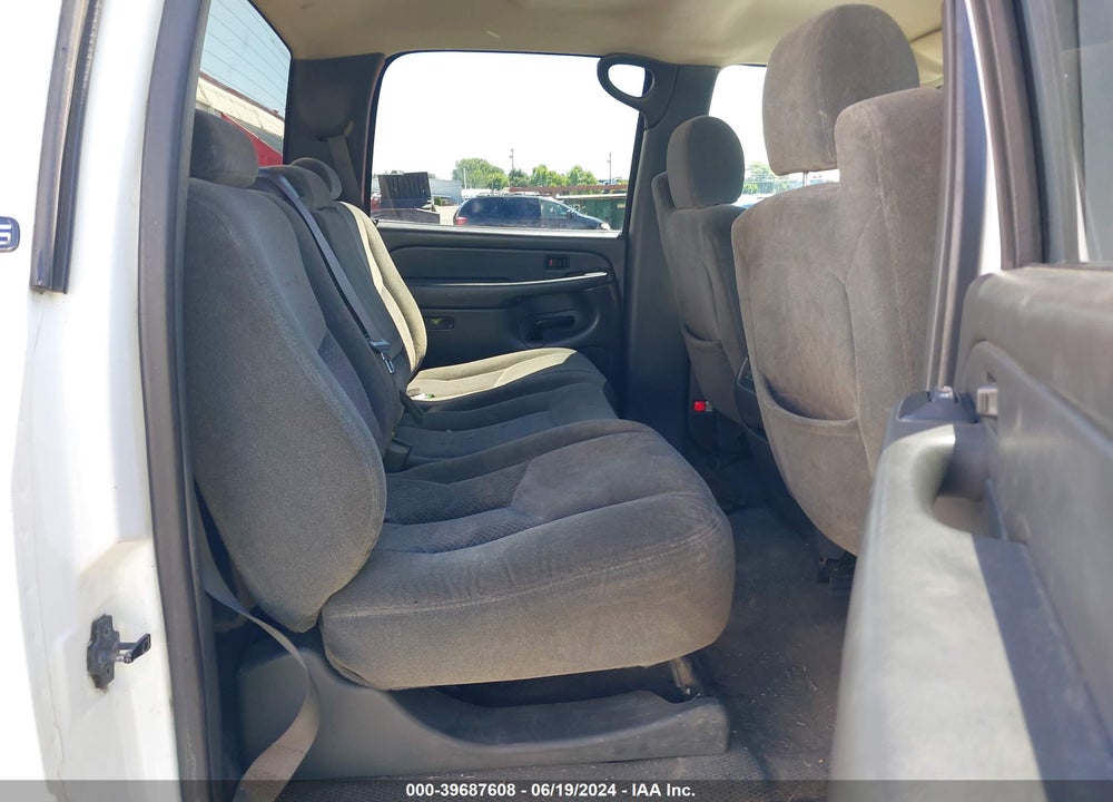 2004 CHEVROLET SILVERADO 2500 LS/LT VIN: 1GCGK23U94F129490