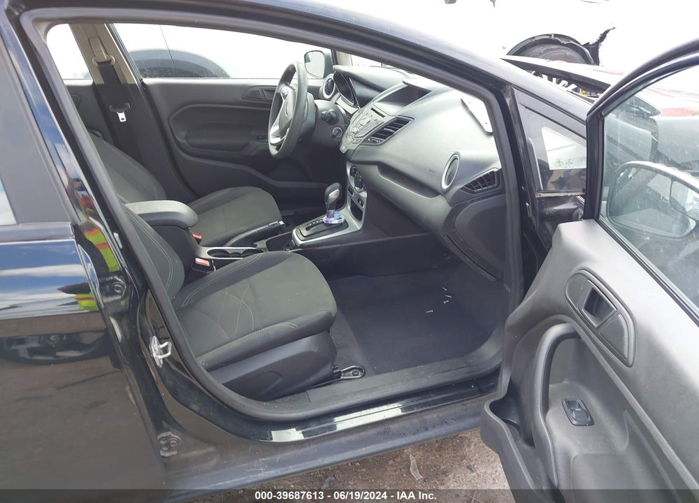 2019 FORD FIESTA SE VIN: 3FADP4BJ5KM145454