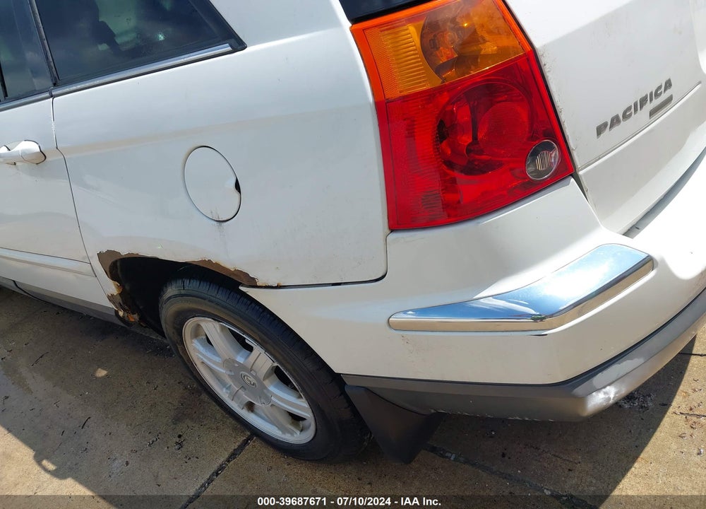 2005 CHRYSLER PACIFICA TOURING VIN: 2C4GM68465R457938