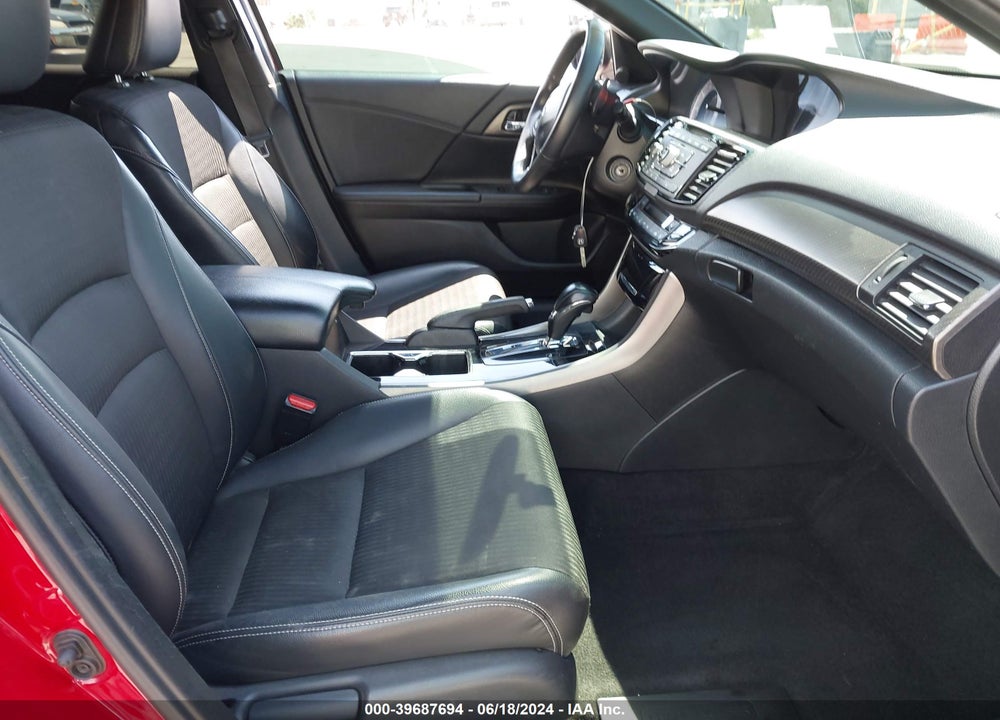 2016 HONDA ACCORD SPORT VIN: 1HGCR2F53GA204413