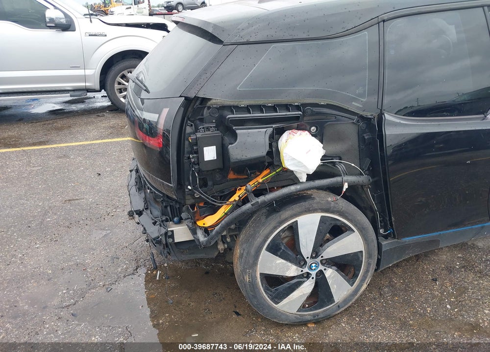 2016 BMW I3 BASE W/RANGE EXTENDER VIN: WBY1Z4C59GV507645