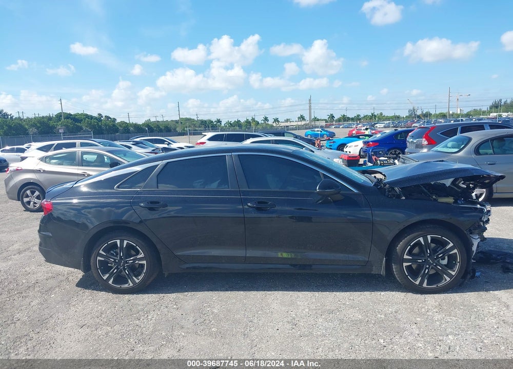 2024 KIA K5 GT LINE VIN: 5XXG64J28RG256063
