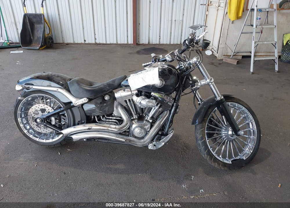 2015 HARLEY-DAVIDSON FXSB VIN: 1HD1BFV30FB018207