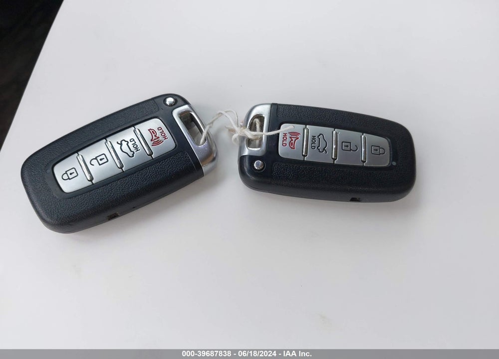 2013 HYUNDAI AZERA VIN: KMHFG4JG1DA324532