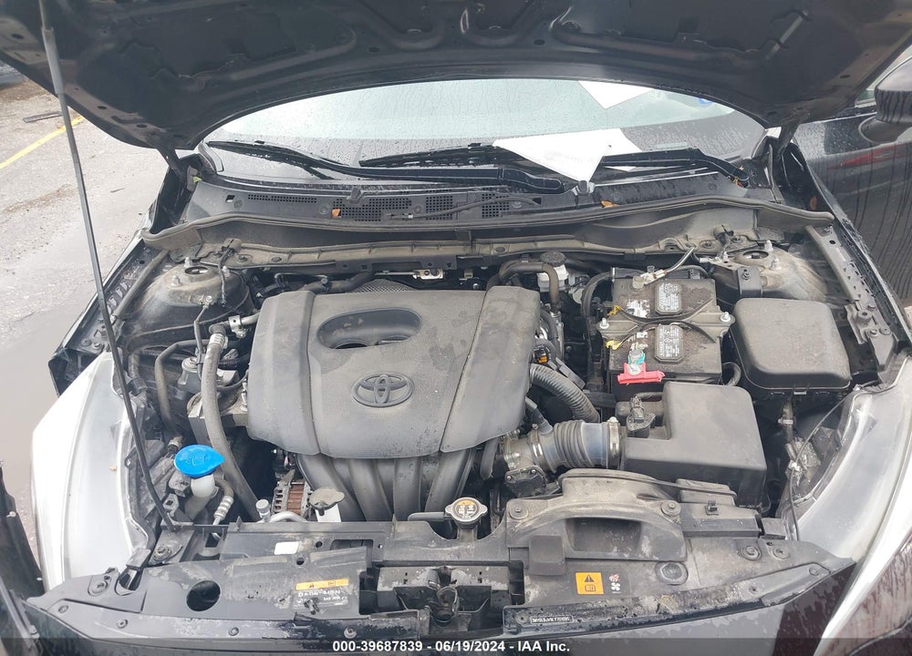 2020 TOYOTA YARIS LE VIN: 3MYDLBJV9LY701095