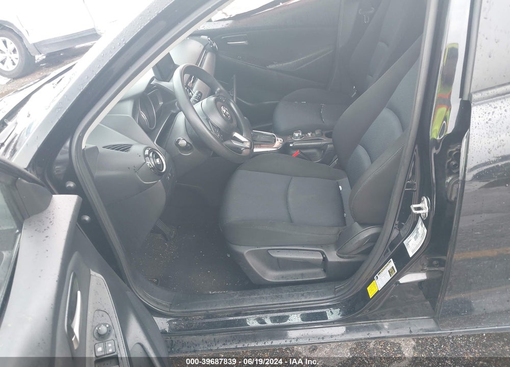 2020 TOYOTA YARIS LE VIN: 3MYDLBJV9LY701095