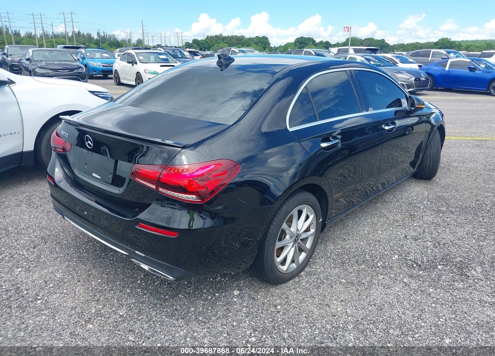 2020 MERCEDES-BENZ A 220 VIN: WDD3G4EB5LW037739