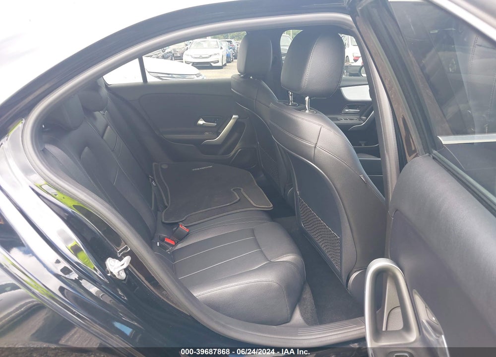 2020 MERCEDES-BENZ A 220 VIN: WDD3G4EB5LW037739
