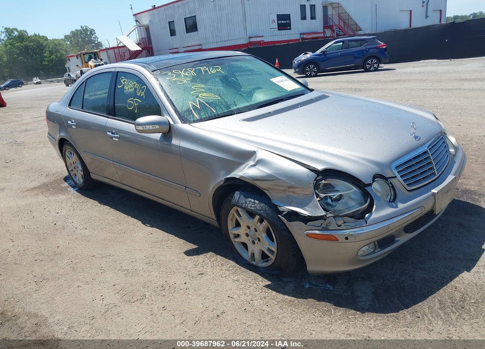 2004 MERCEDES-BENZ E 320 4MATIC VIN: WDBUF82J94X112652