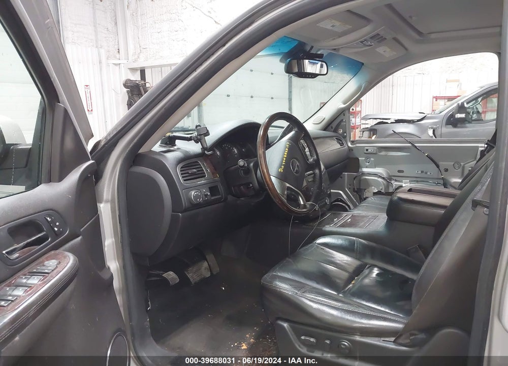 2007 GMC YUKON XL 1500 VIN: 1GKFK668X7J233283