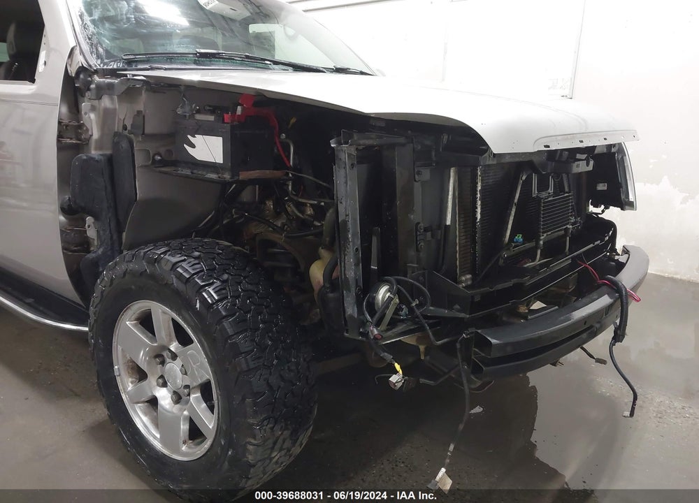 2007 GMC YUKON XL 1500 VIN: 1GKFK668X7J233283