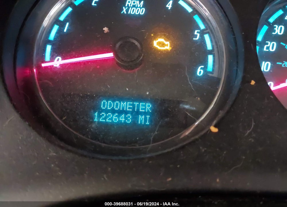 2007 GMC YUKON XL 1500 VIN: 1GKFK668X7J233283