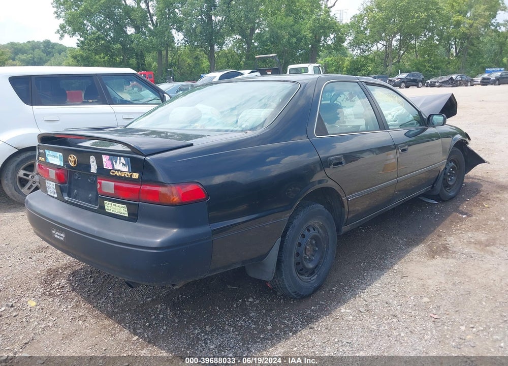 1998 TOYOTA CAMRY LE VIN: 4T1BG22K6WU267526