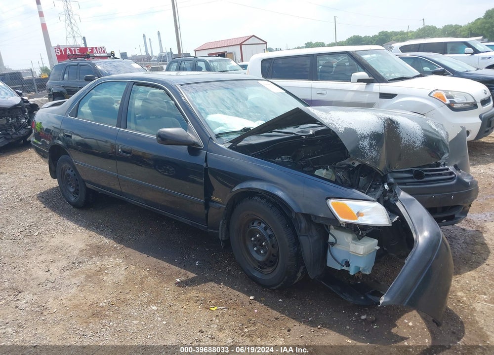 1998 TOYOTA CAMRY LE VIN: 4T1BG22K6WU267526