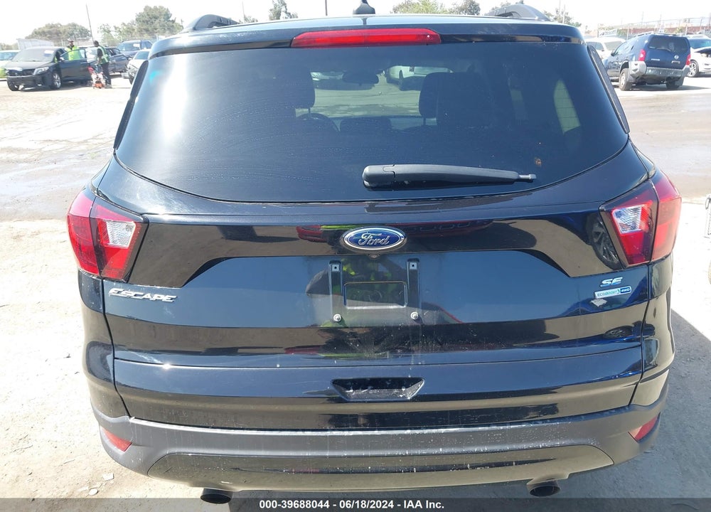 2019 FORD ESCAPE SE VIN: 1FMCU9GD8KUA26643