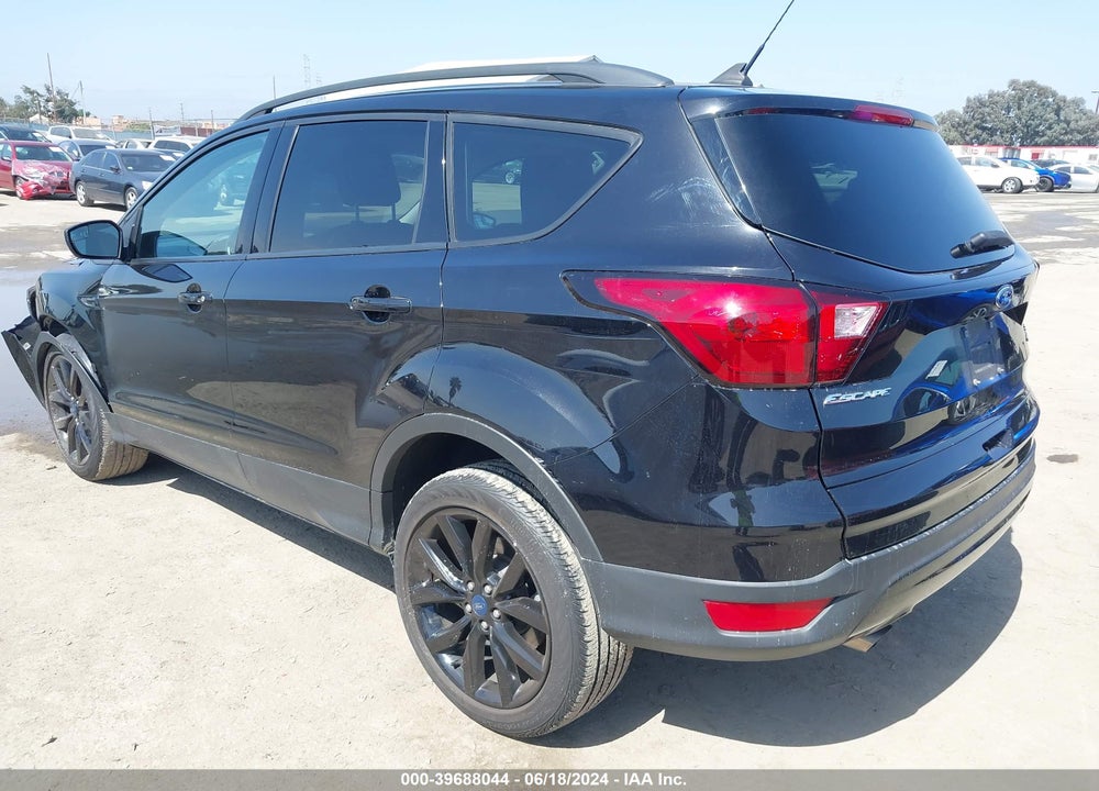 2019 FORD ESCAPE SE VIN: 1FMCU9GD8KUA26643