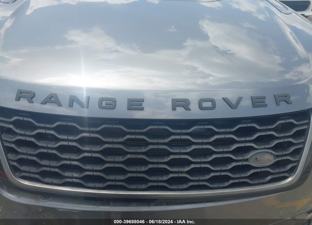 2018 LAND ROVER RANGE ROVER VELAR P380 SE R-DYNAMIC VIN: SALYL2RV4JA730714