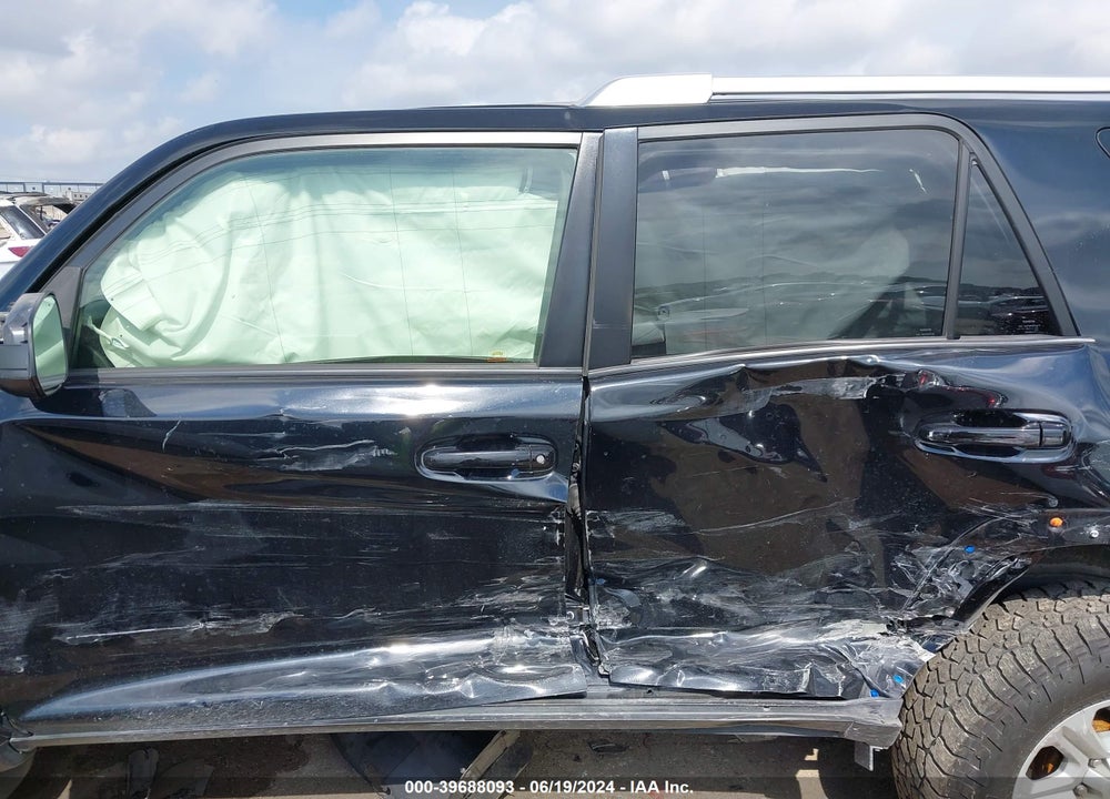 2018 TOYOTA 4RUNNER SR5 VIN: JTEBU5JR2J5516934