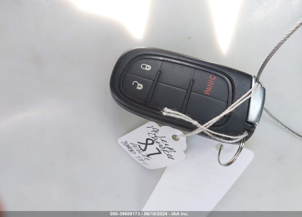 2019 JEEP CHEROKEE LATITUDE PLUS 4X4 VIN: 1C4PJMLB5KD198926