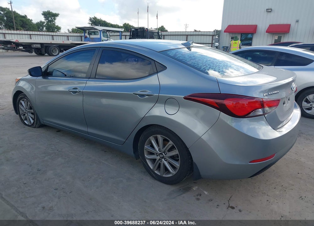 2015 HYUNDAI ELANTRA SE VIN: 5NPDH4AE5FH617028
