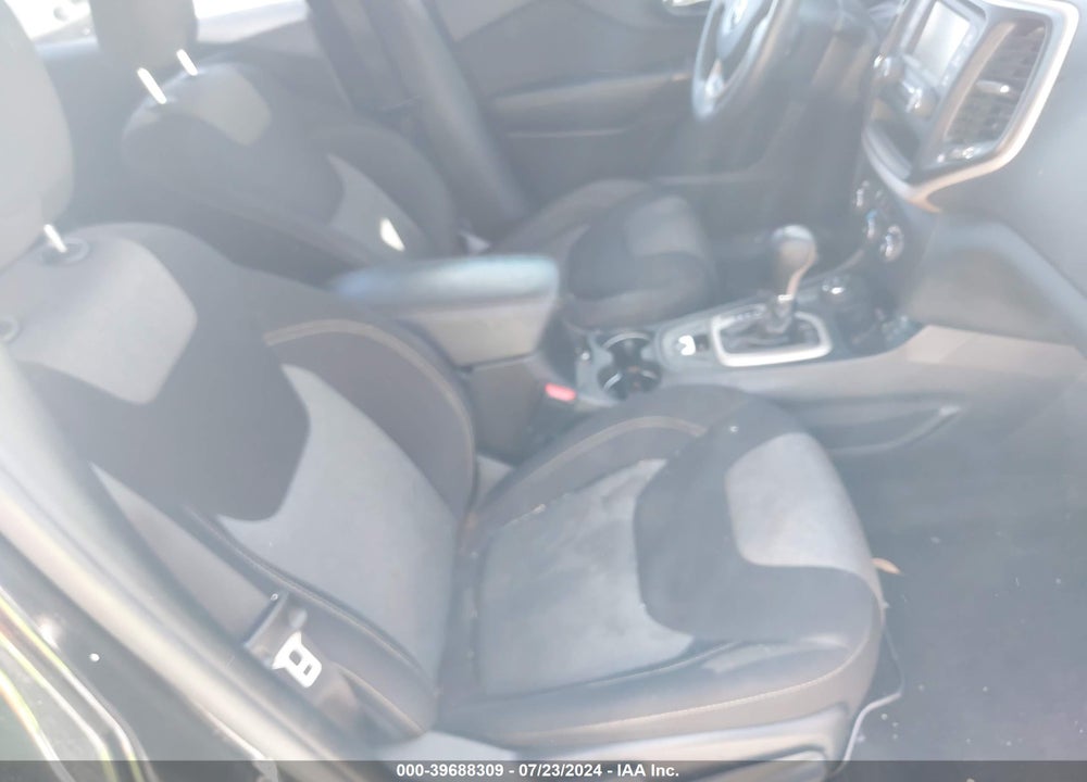 2016 JEEP CHEROKEE SPORT VIN: 1C4PJMAB3GW156592