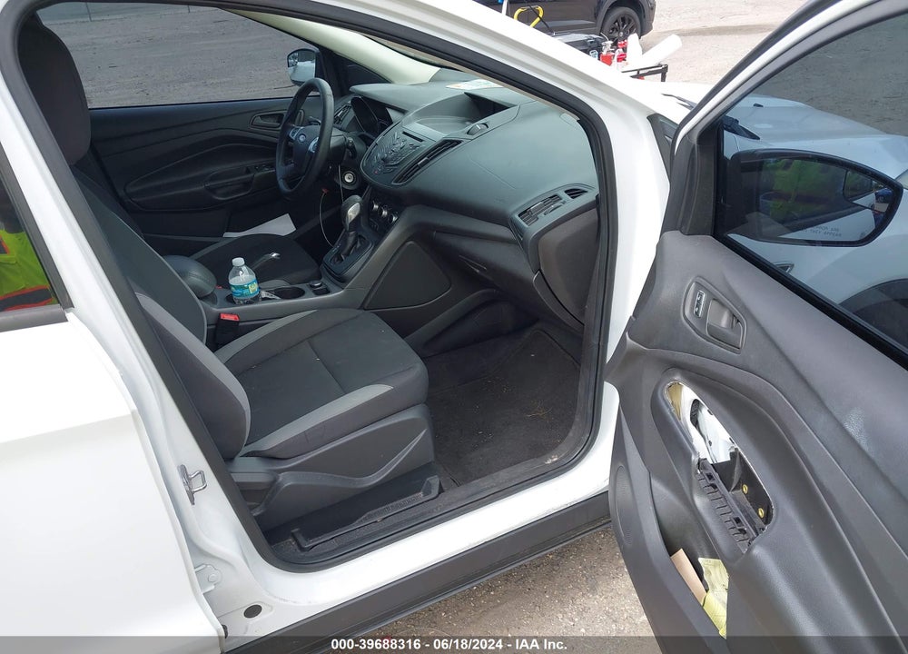 2014 FORD ESCAPE S VIN: 1FMCU0F70EUC08932