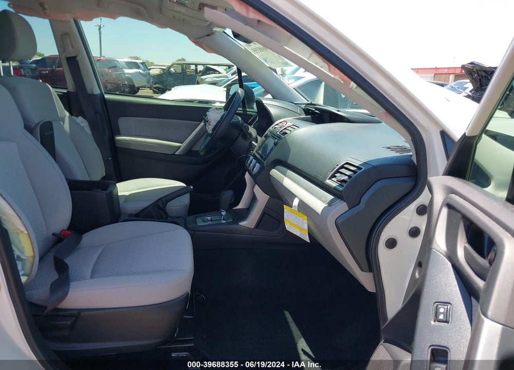 2018 SUBARU FORESTER 2.5I VIN: JF2SJAAC9JH480418