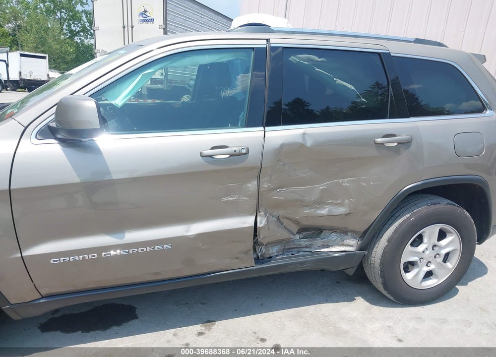 2016 JEEP GRAND CHEROKEE LAREDO VIN: 1C4RJFAG2GC458957