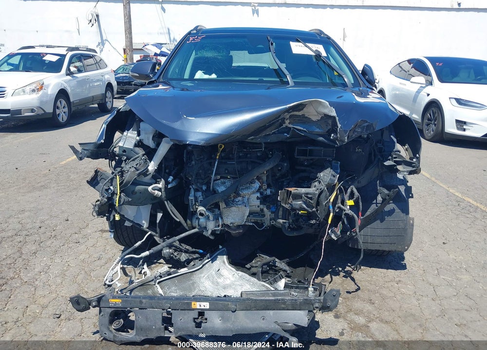 2018 HYUNDAI SANTA FE SE ULTIMATE VIN: KM8SRDHF5JU265808