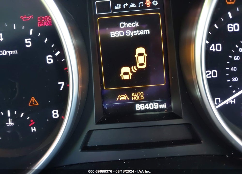 2018 HYUNDAI SANTA FE SE ULTIMATE VIN: KM8SRDHF5JU265808