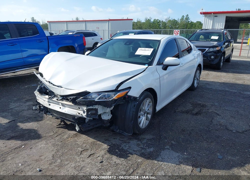 2021 TOYOTA CAMRY LE VIN: 4T1C11AK3MU562291