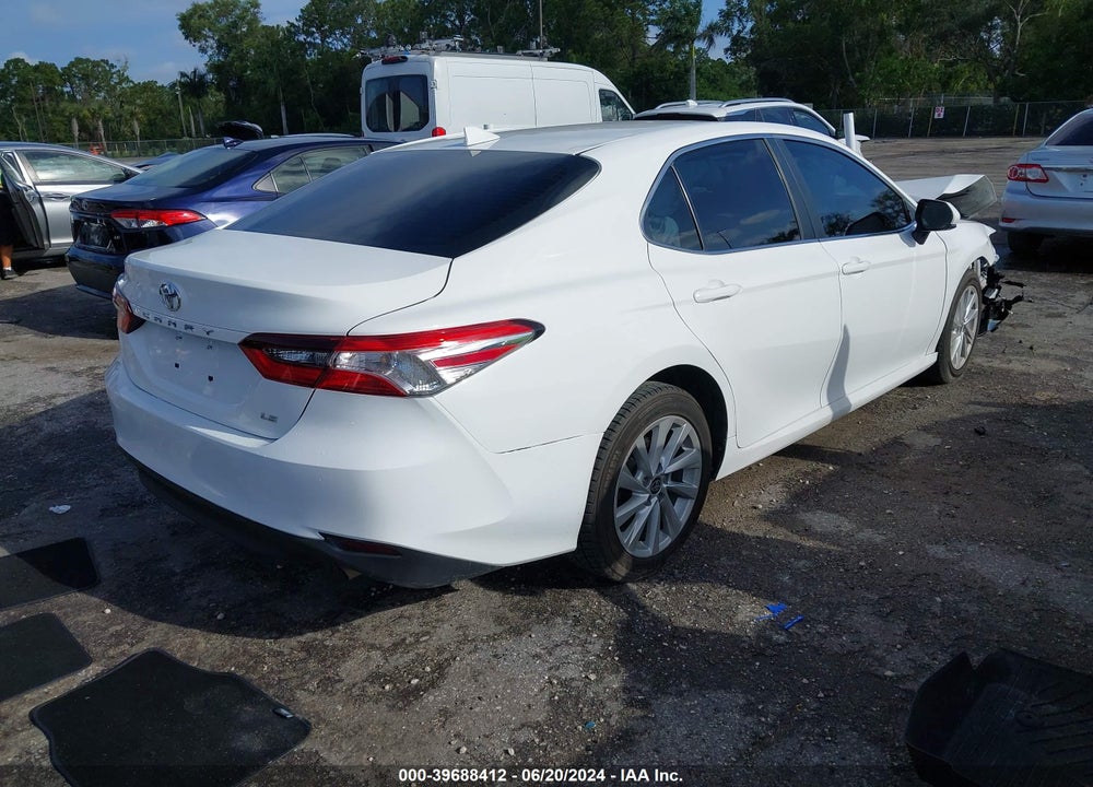 2021 TOYOTA CAMRY LE VIN: 4T1C11AK3MU562291
