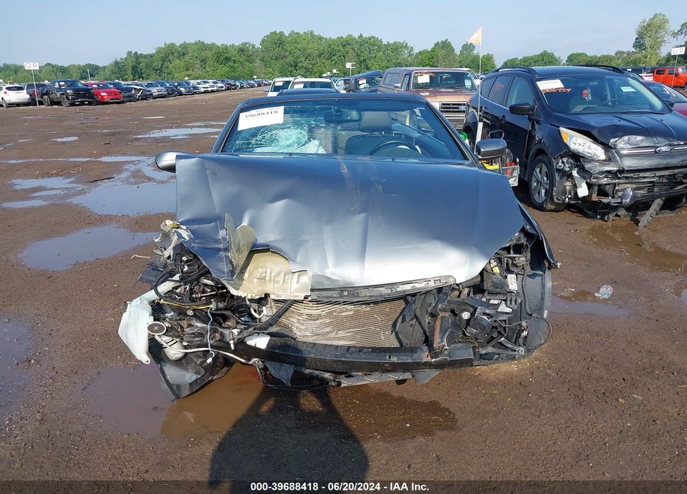 2011 CHRYSLER 200 S VIN: 1C3BC8EG1BN583323