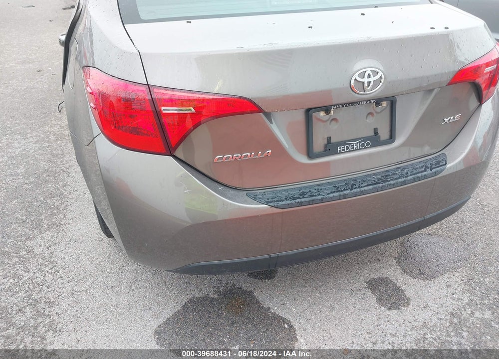 2017 TOYOTA COROLLA XLE VIN: 5YFBURHE6HP694518