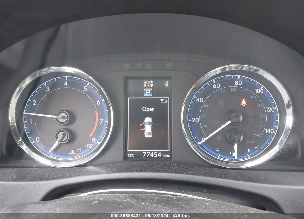 2017 TOYOTA COROLLA XLE VIN: 5YFBURHE6HP694518