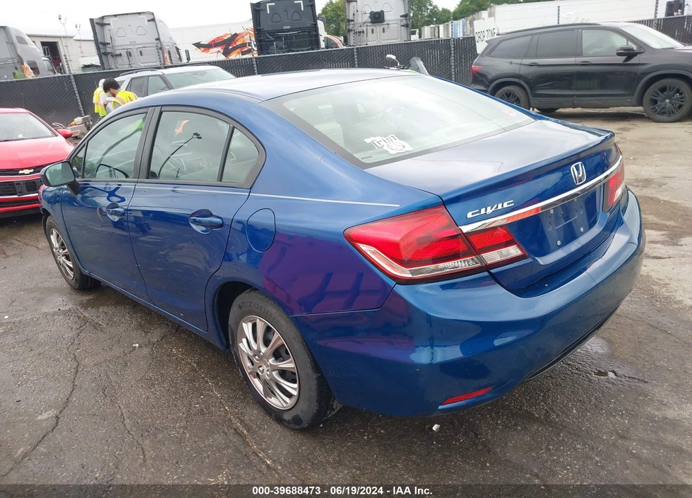 2015 HONDA CIVIC LX VIN: 19XFB2F51FE033530