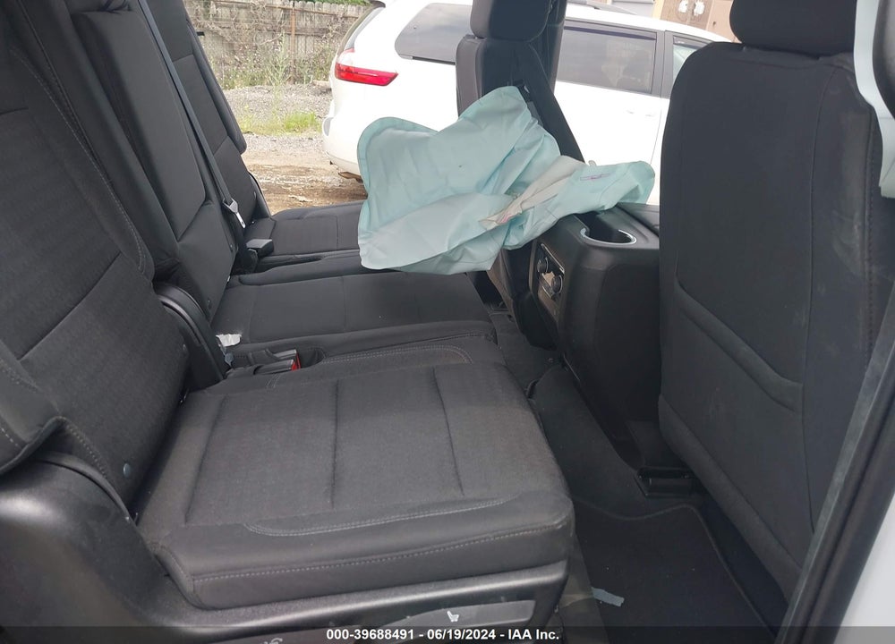 2022 CHEVROLET SUBURBAN 4WD LS VIN: 1GNSKBKD7NR346944