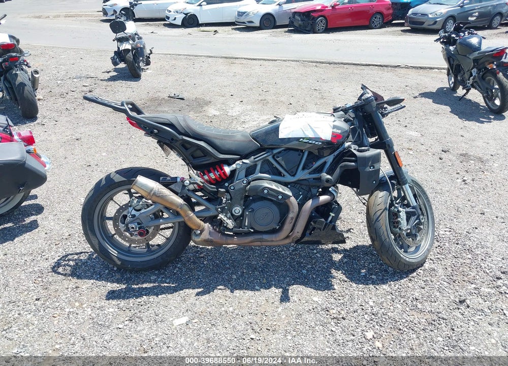 2023 INDIAN MOTORCYCLE CO. FTR SPORT VIN: 56KRZM225P3013719