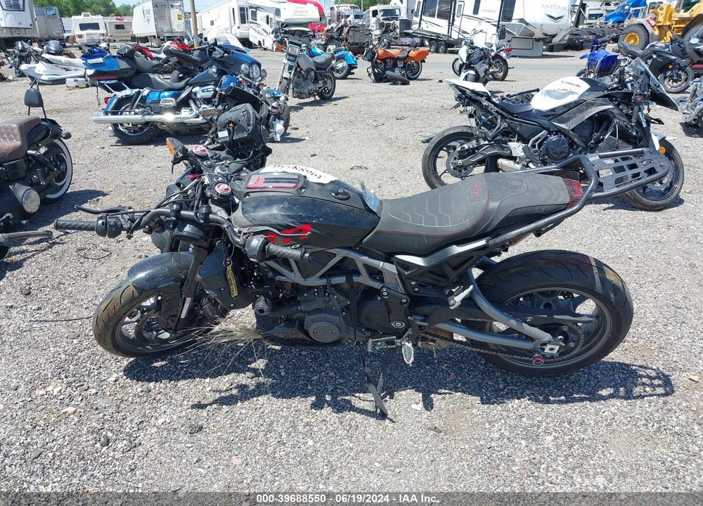 2023 INDIAN MOTORCYCLE CO. FTR SPORT VIN: 56KRZM225P3013719