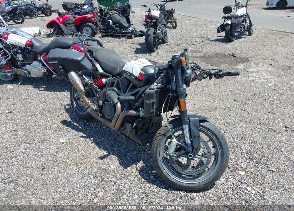 2023 INDIAN MOTORCYCLE CO. FTR SPORT VIN: 56KRZM225P3013719