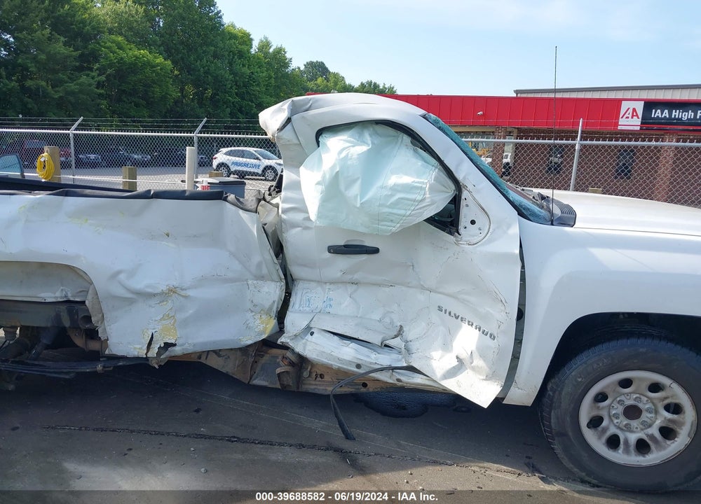 2013 CHEVROLET SILVERADO 1500 WORK TRUCK VIN: 1GCNCPEXXDZ104833