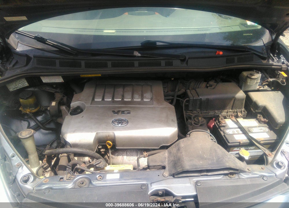 2007 TOYOTA SIENNA XLE VIN: 5TDBK22C77S005354