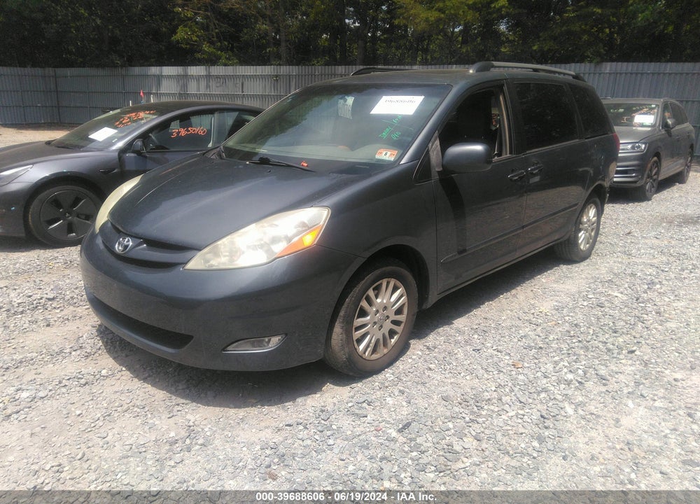 2007 TOYOTA SIENNA XLE VIN: 5TDBK22C77S005354
