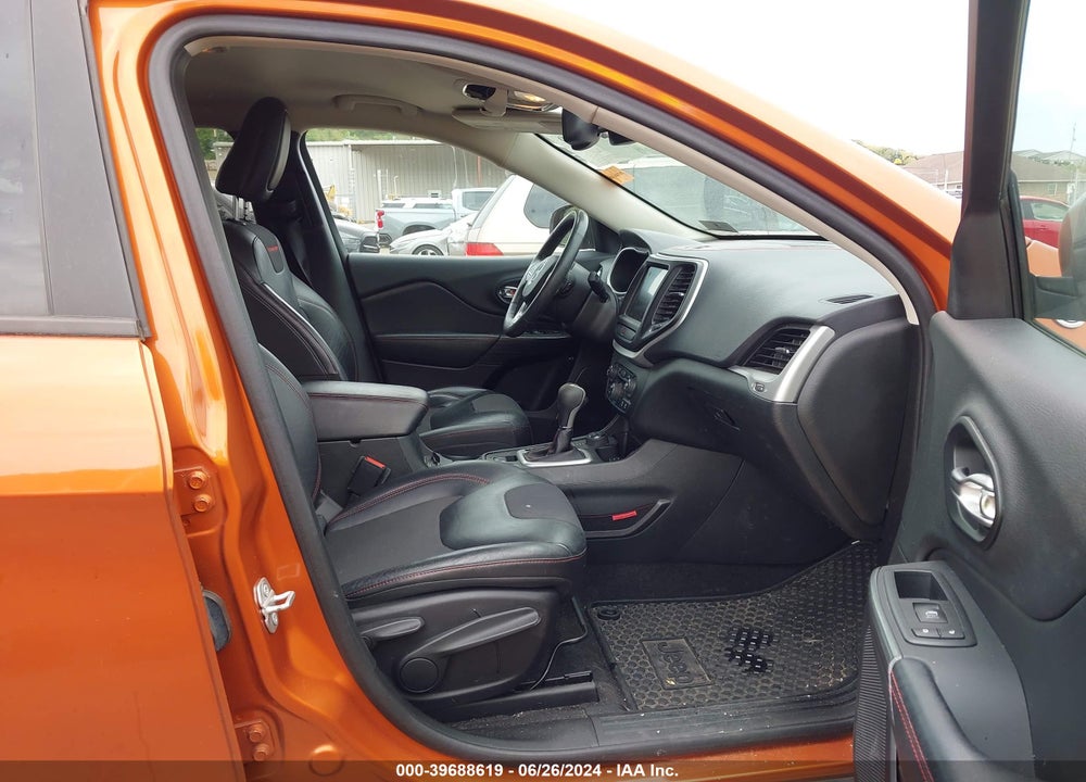2015 JEEP CHEROKEE VIN: 1C4PJMBS1FW673094