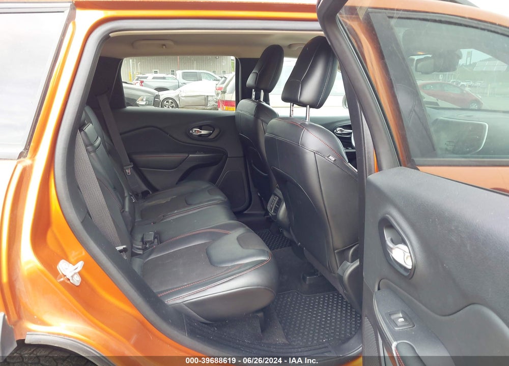 2015 JEEP CHEROKEE VIN: 1C4PJMBS1FW673094