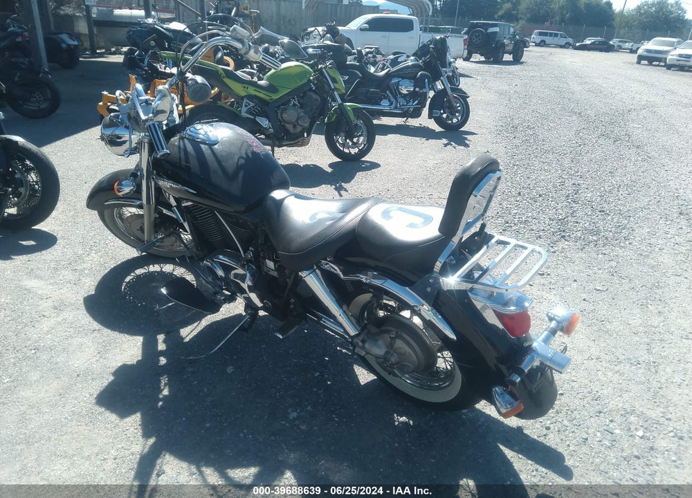 1999 HONDA VT1100 C3 VIN: 1HFSC3904XA100651